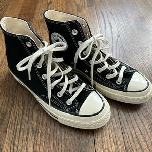 Converse | Chuck 70 Hi Sneaker in Black & Egret